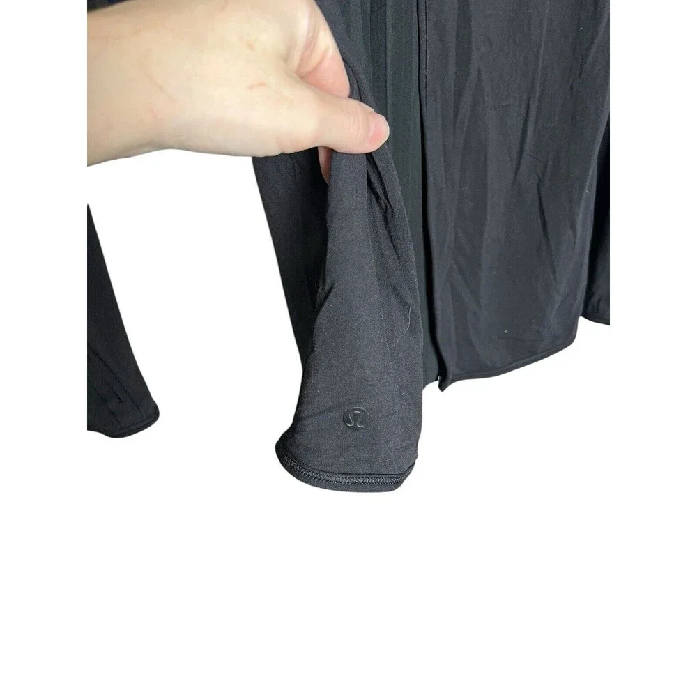Lululemon Making Moves Long Sleeve Top‎ Size 8 Black Pleated Back Rulu - Picture 9 of 9